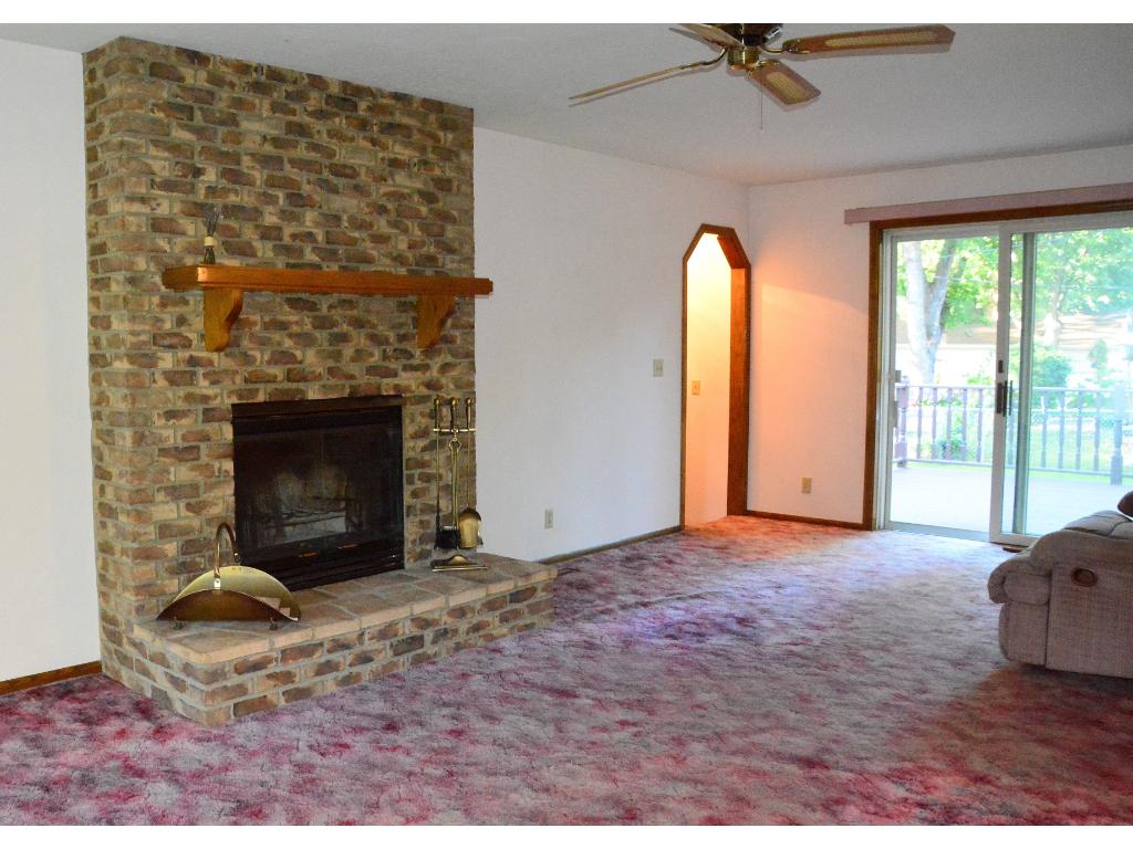 4278 Amber Dr, Eagan, MN 55122 photo 3