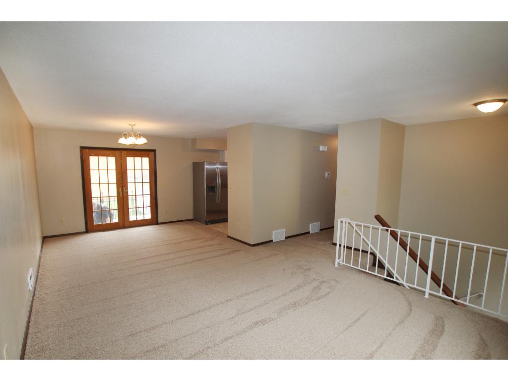1410 Rainbow Ave, Maple Plain, MN 55359 photo 4