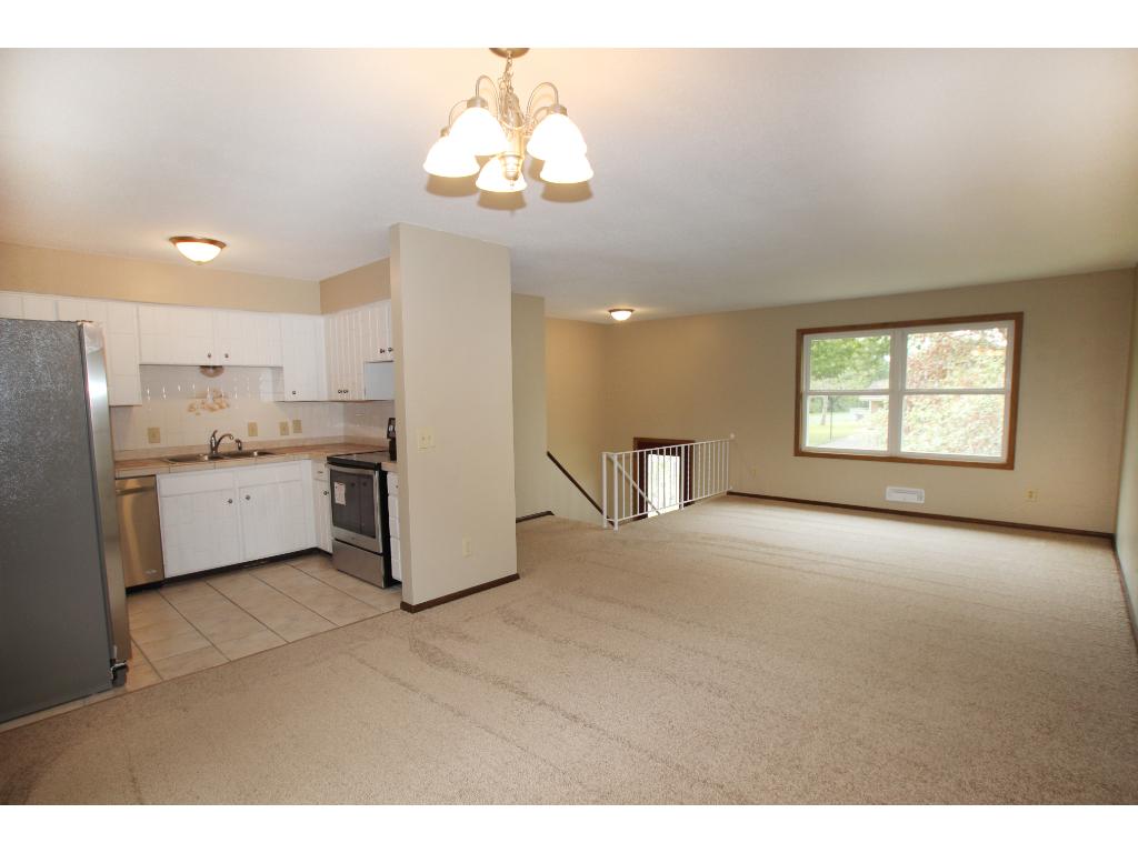 1410 Rainbow Ave, Maple Plain, MN 55359 photo 2