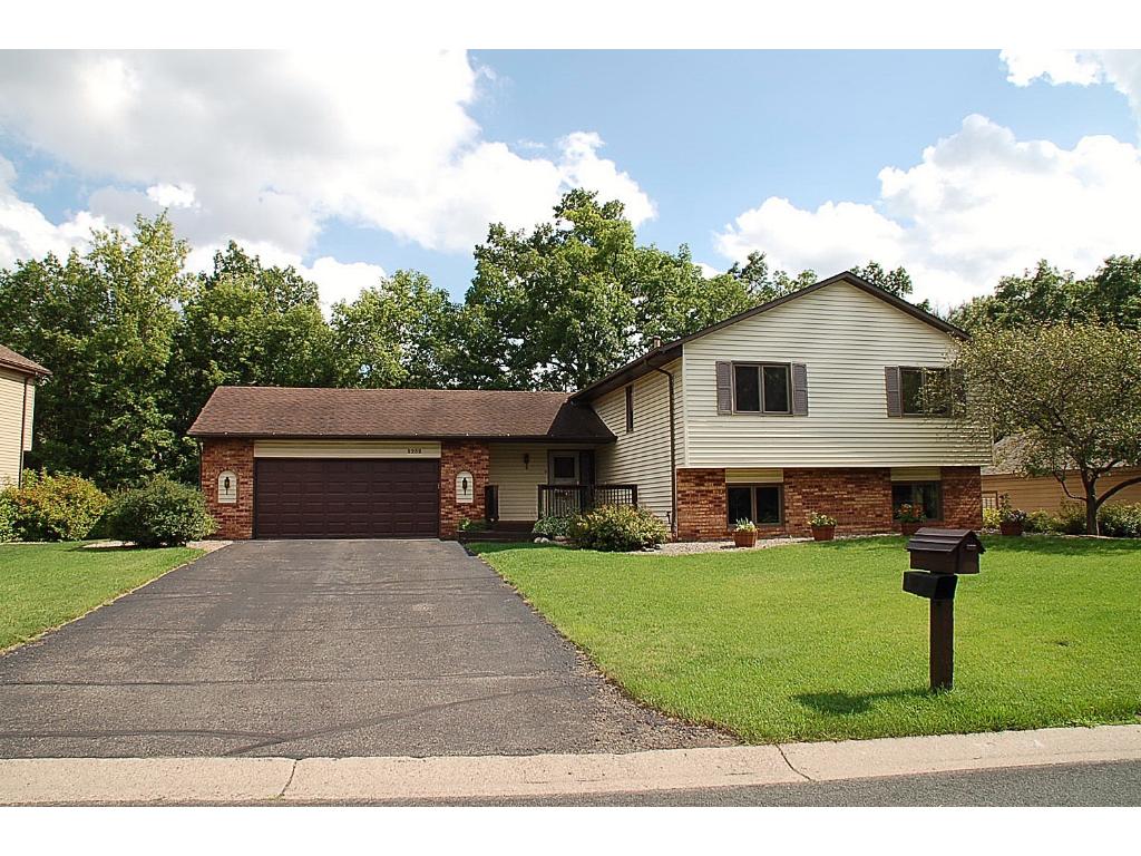 2232 James St, Eagan, MN 55122 photo 1
