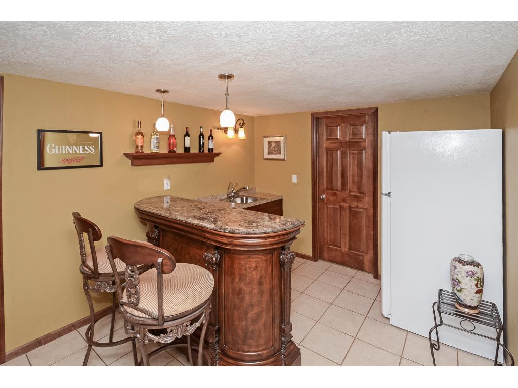 4615 Stonecliffe Dr, Eagan, MN 55122 photo 8