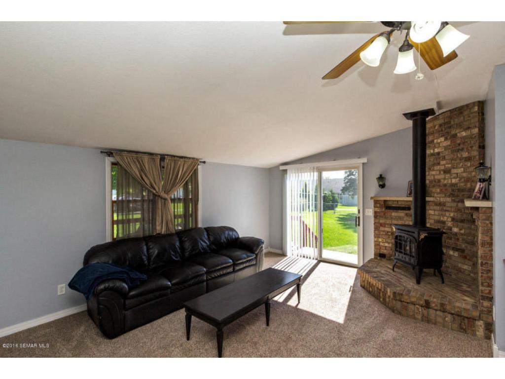 235 2nd Ave SE, Plainview, MN 55964 photo 10