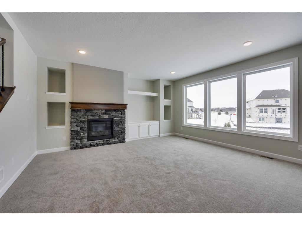 10660 Brookside Trl N, Champlin, MN 55316 photo 5