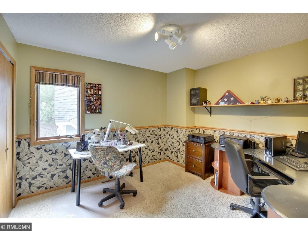4847 Sky View Ct, Eagan, MN 55122 photo 12