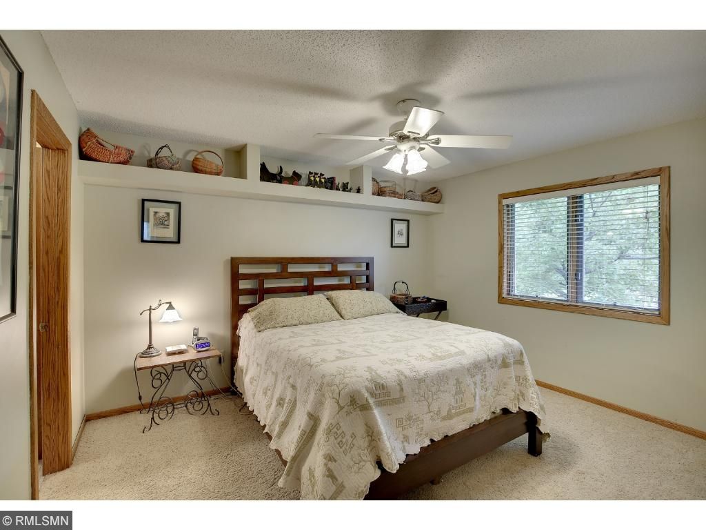 4847 Sky View Ct, Eagan, MN 55122 photo 20