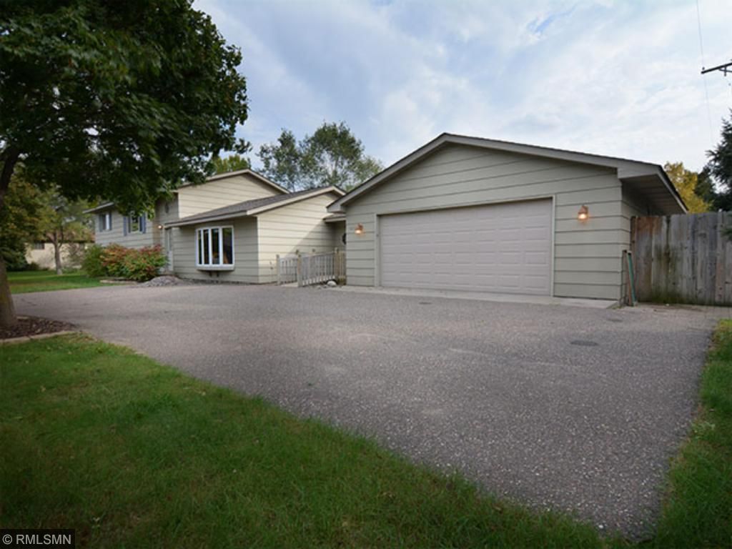 6617 114th Ave N, Champlin, MN 55316 photo 2