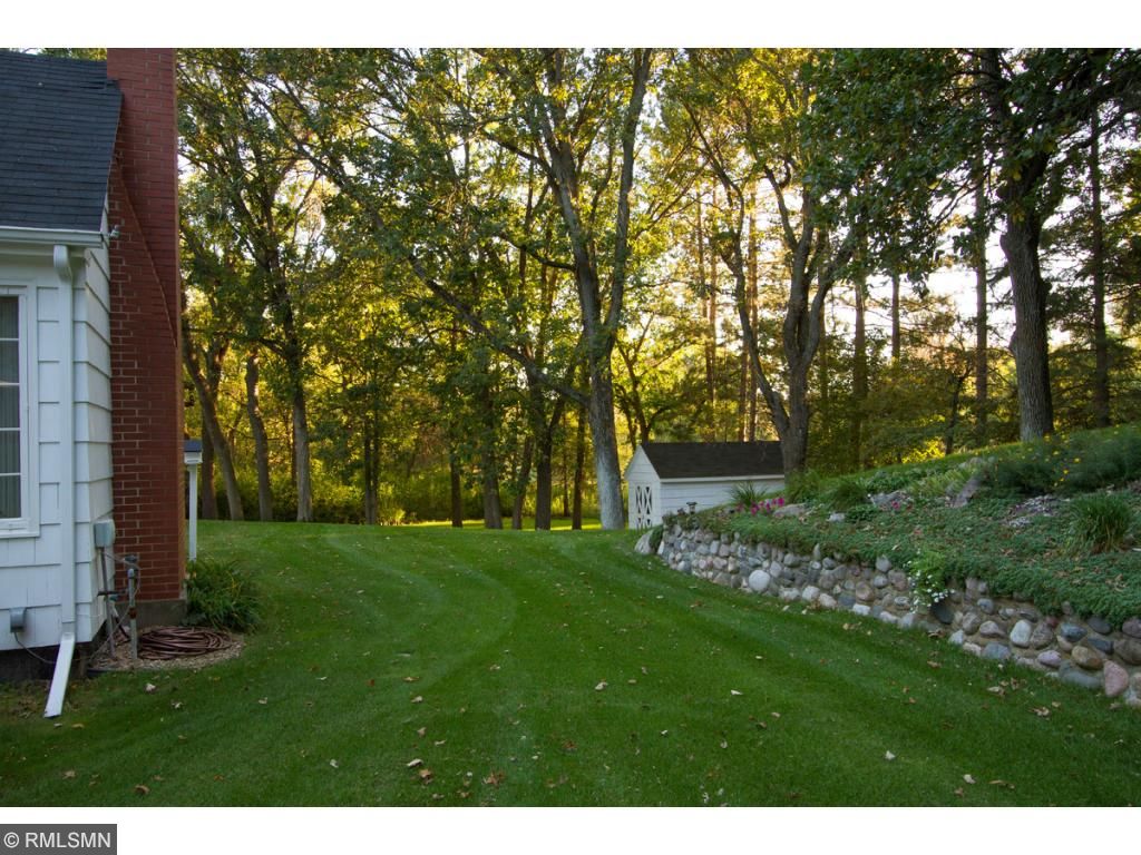 1718 Linden Ln, Brainerd, MN 56401 photo 2