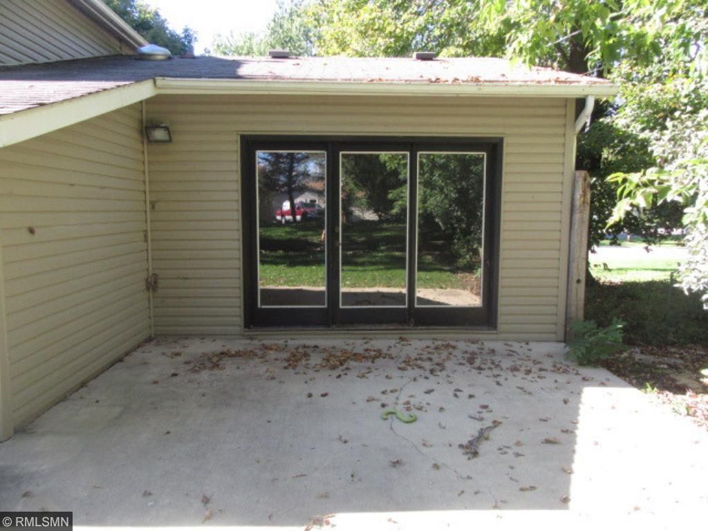 907 Willow St S, Faribault, MN 55021 photo 19