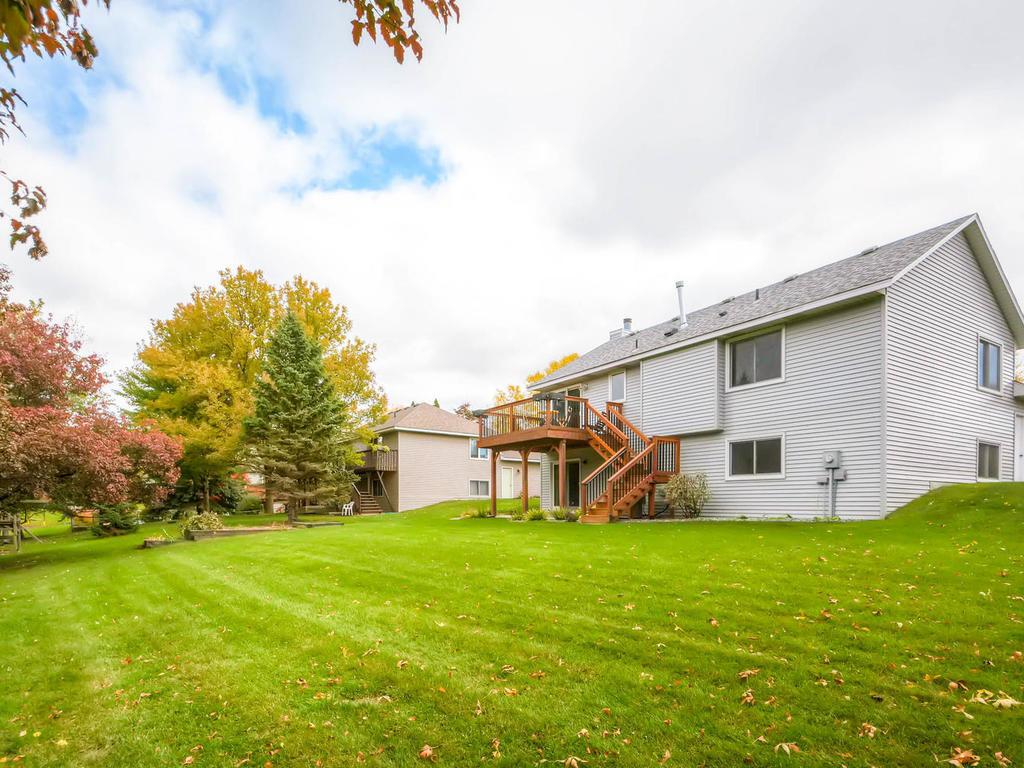 4727 Lenore Ln, Eagan, MN 55122 photo 21