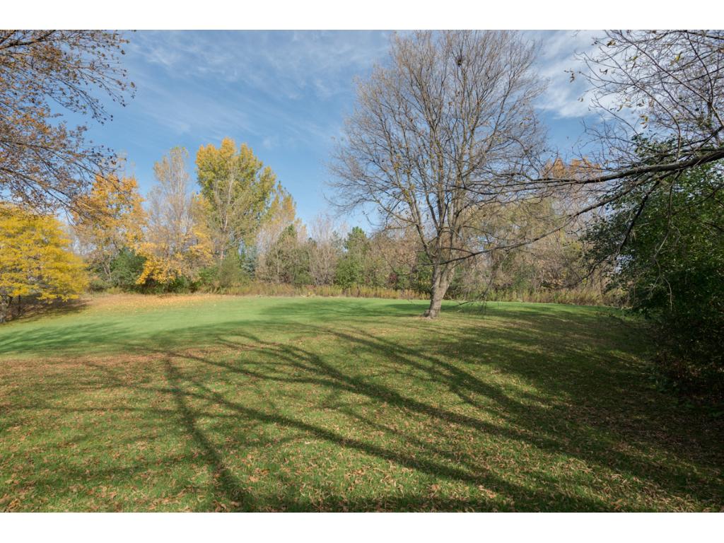 4304 Clemson Cir #B, Eagan, MN 55122 photo 3