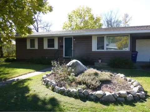 2104 Centennial Dr, Saint Cloud, MN 56303 photo 3
