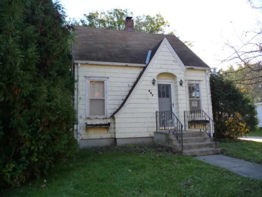 407 Shumway Ave, Faribault, MN 55021 photo 1