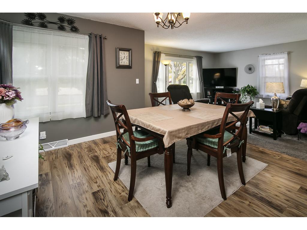 1018 8th St SW, Faribault, MN 55021 photo 4