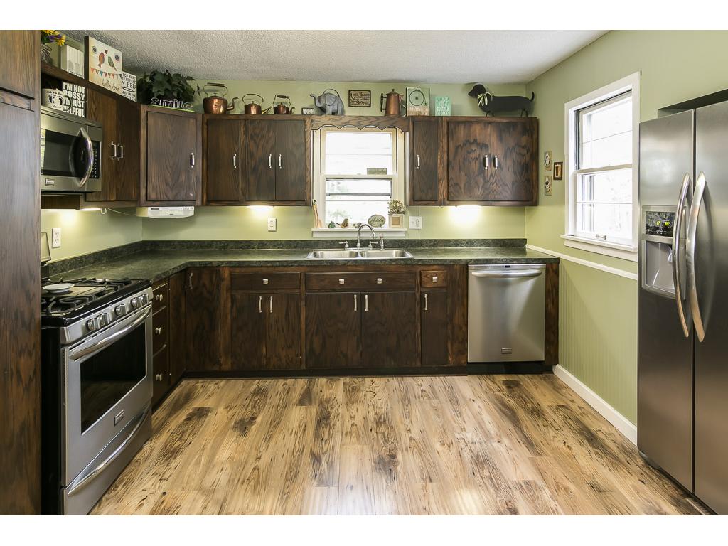 1018 8th St SW, Faribault, MN 55021 photo 6