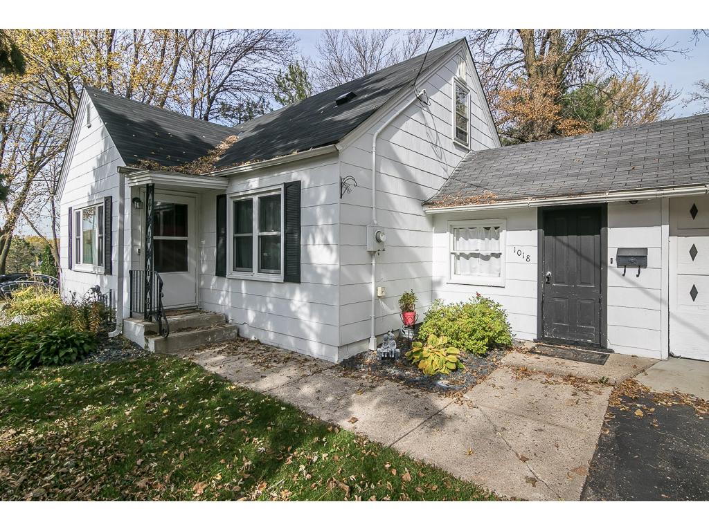 1018 8th St SW, Faribault, MN 55021 photo 2