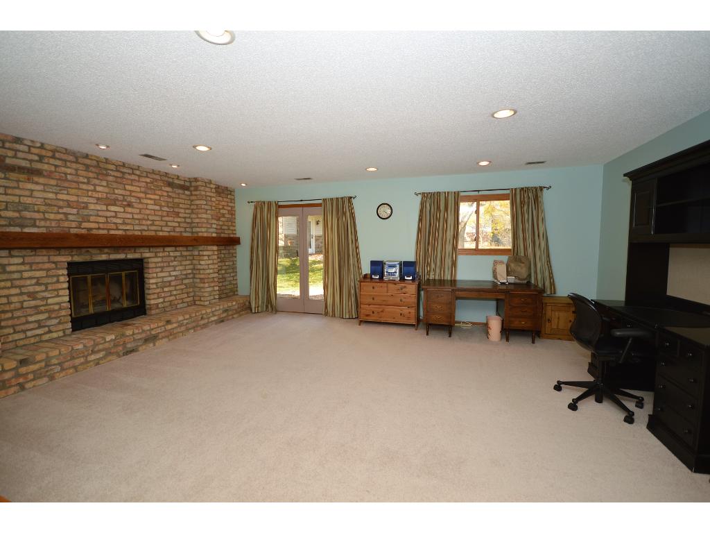 1569 Clemson Dr #B, Eagan, MN 55122 photo 15