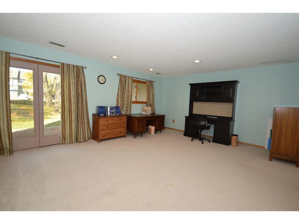 1569 Clemson Dr #B, Eagan, MN 55122 photo 17