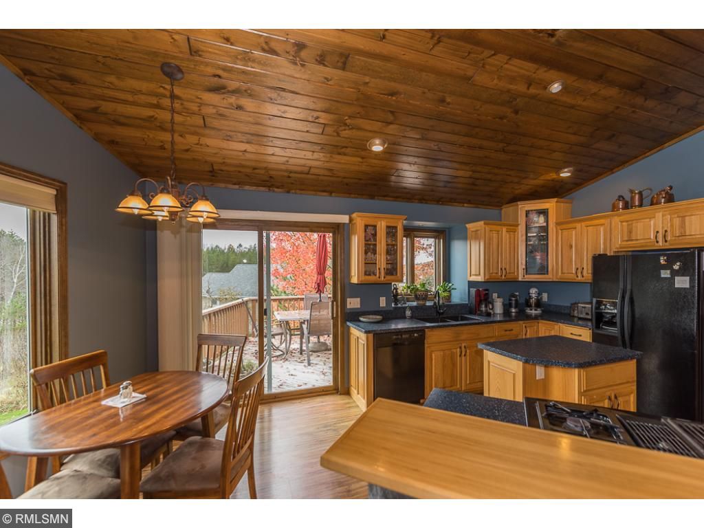 6593 Parkview Cir, Baxter, MN 56425 photo 9