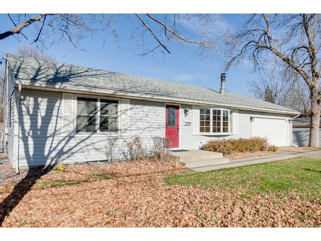 1700 E 90th St, Bloomington, MN 55425 photo 13