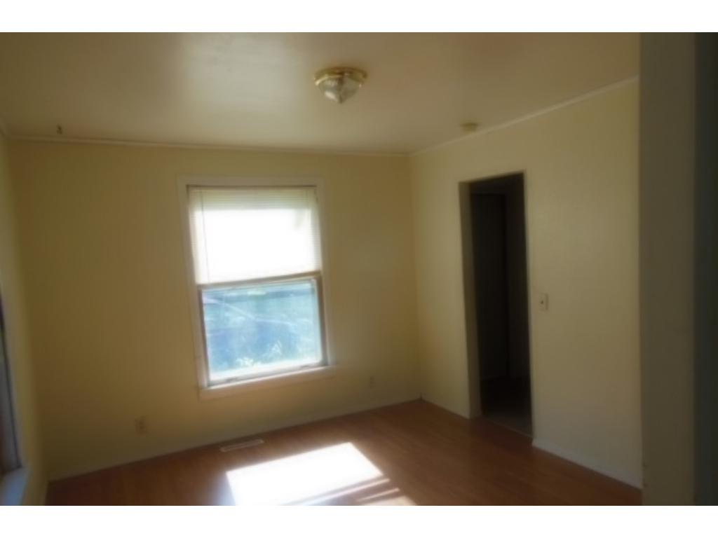 320 13th St NW, Faribault, MN 55021 photo 5