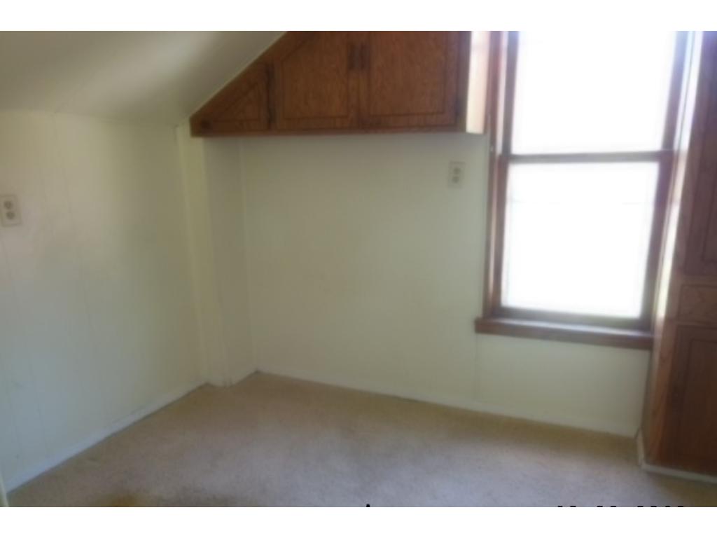 320 13th St NW, Faribault, MN 55021 photo 9
