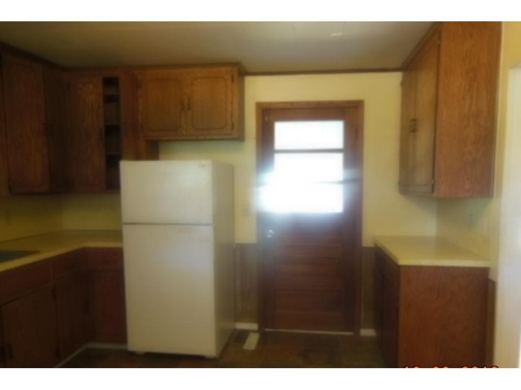 320 13th St NW, Faribault, MN 55021 photo 4