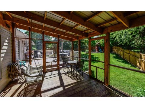 726 Camberwell Dr, Eagan, MN 55123 photo 17