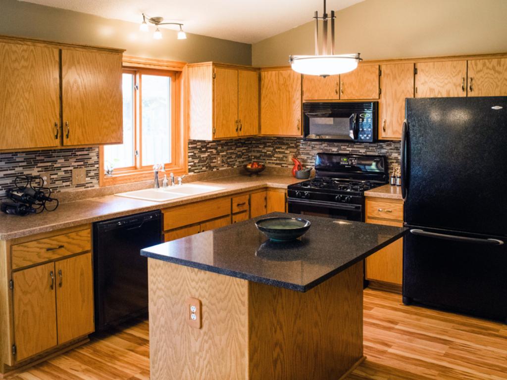 6458 109th Pl N, Champlin, MN 55316 photo 9