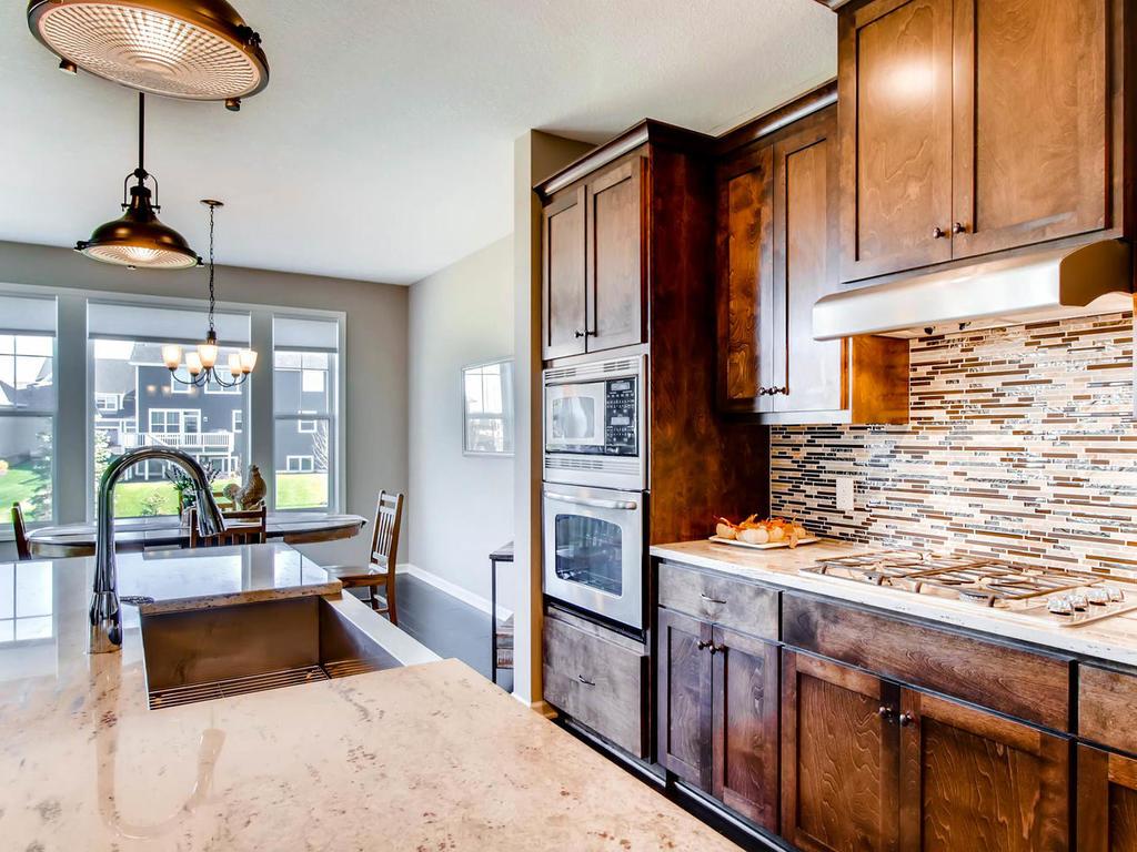 16716 Draft Horse Blvd, Lakeville, MN 55044 photo 9