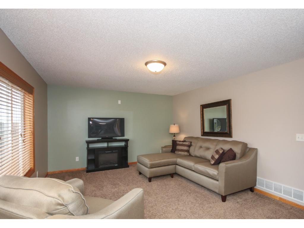412 Durango Dr, Roberts, WI 54023 photo 10