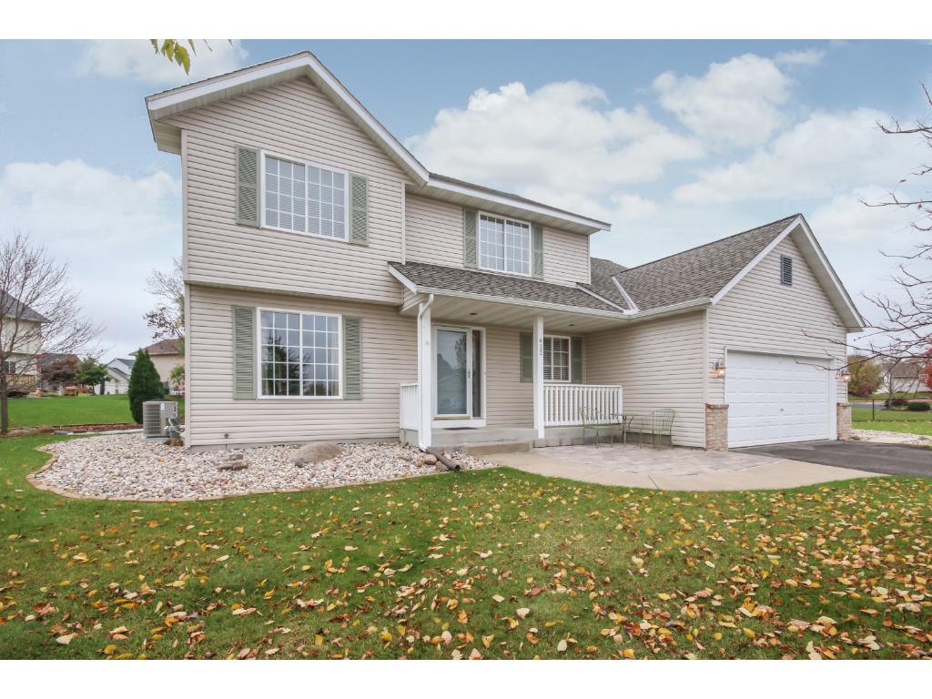 412 Durango Dr, Roberts, WI 54023 photo 1