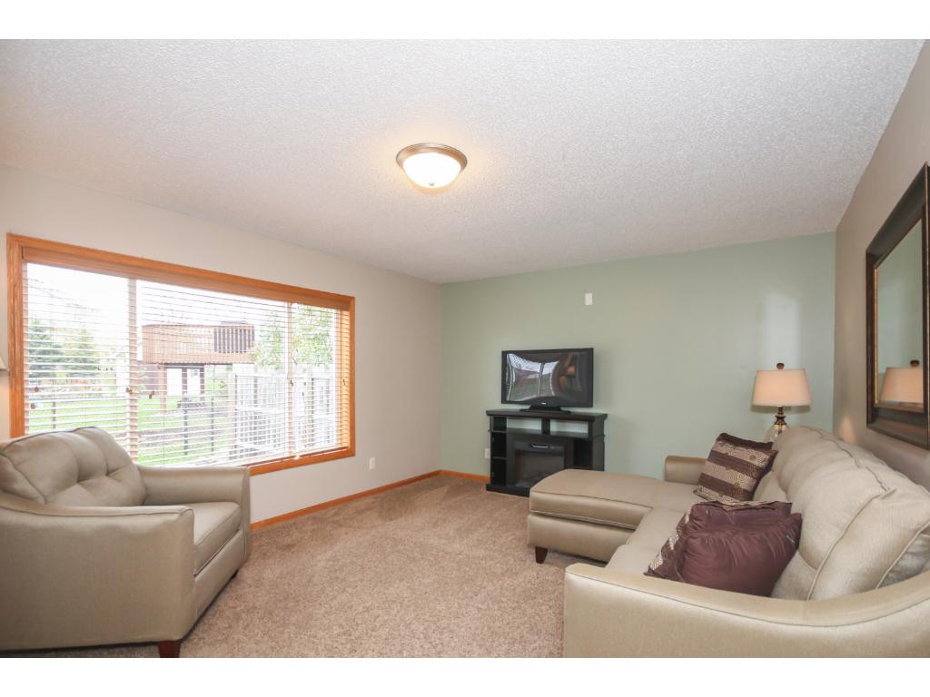 412 Durango Dr, Roberts, WI 54023 photo 7