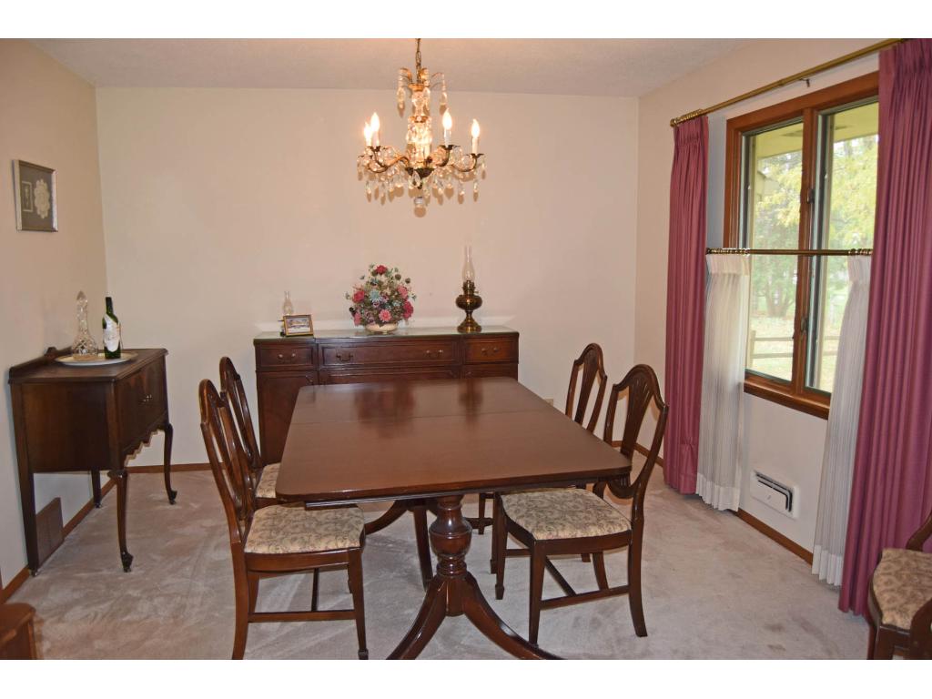 3053 Cherrywood Ct, Eagan, MN 55121 photo 6