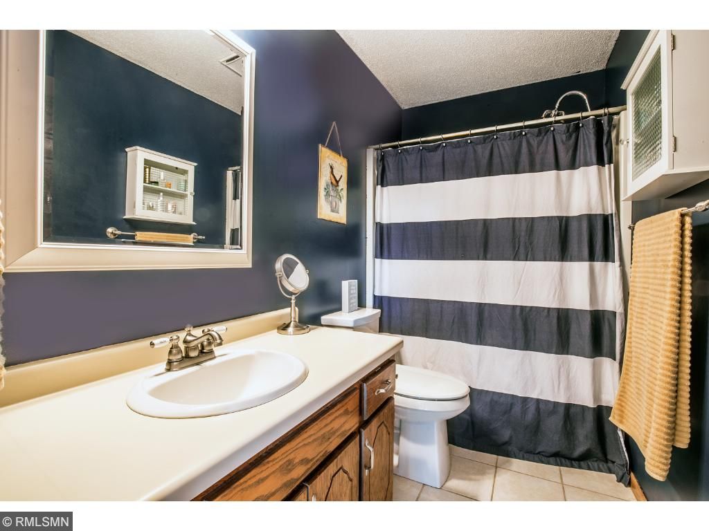 105 Meadow Dr, Loretto, MN 55357 photo 9