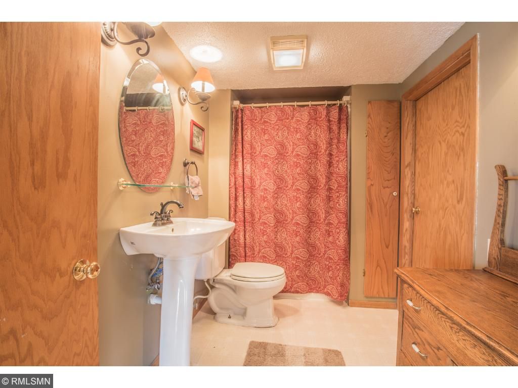 105 Meadow Dr, Loretto, MN 55357 photo 10