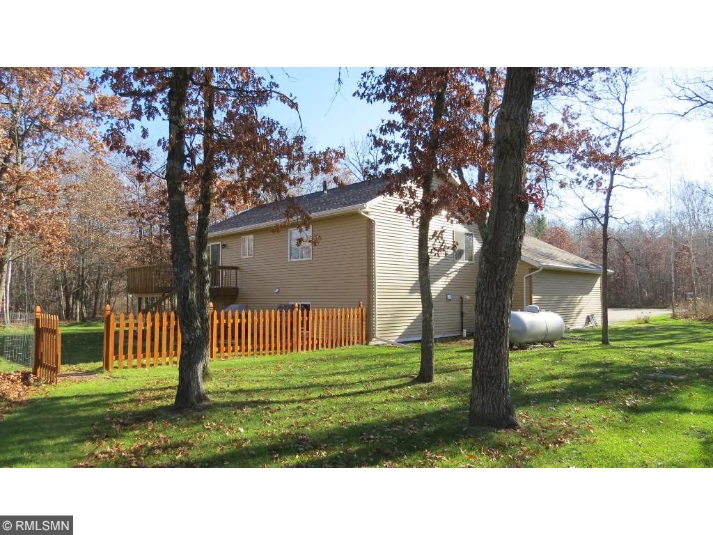 9555 Libby Ln, Brainerd, MN 56401 photo 4