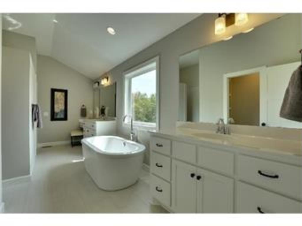 10973 Brookside Trl, Champlin, MN 55316 photo 14