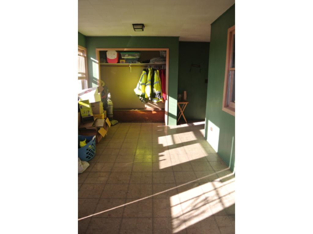57098 310th St, Winthrop, MN 55396 photo 3