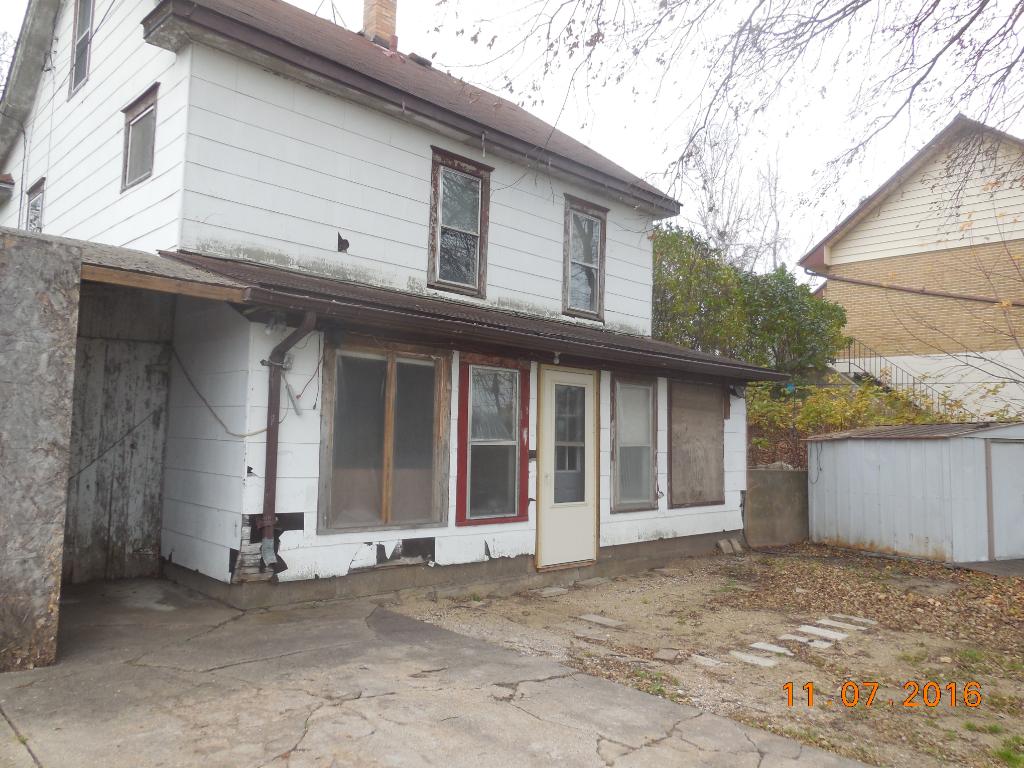 1206 10th St E, Glencoe, MN 55336 photo 4