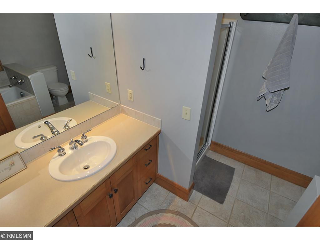 429 8th St SW, Faribault, MN 55021 photo 22