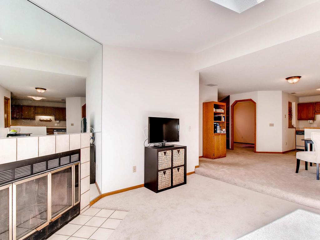 5343 Highpointe Ter, Bloomington, MN 55437 photo 5