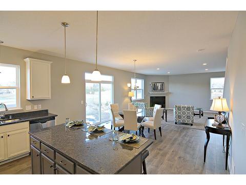 1301 Shadow Creek Curv, Eagan, MN 55123 photo 5