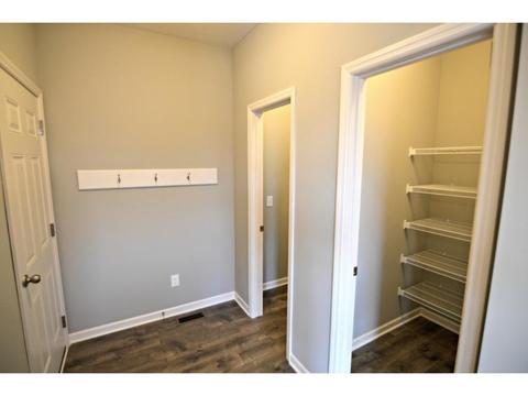 1301 Shadow Creek Curv, Eagan, MN 55123 photo 4