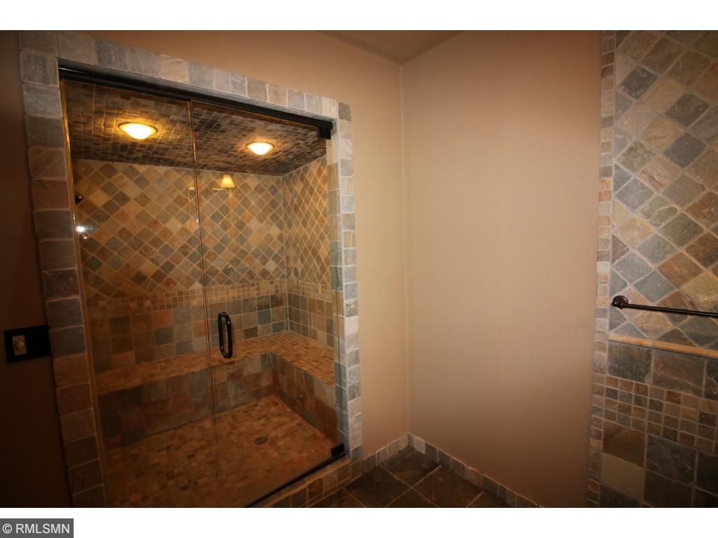 4108 Oakbrooke Trl, Eagan, MN 55122 photo 18
