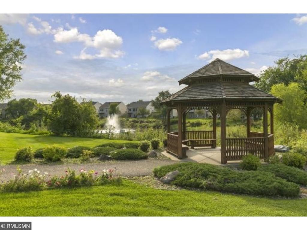 4108 Oakbrooke Trl, Eagan, MN 55122 photo 23