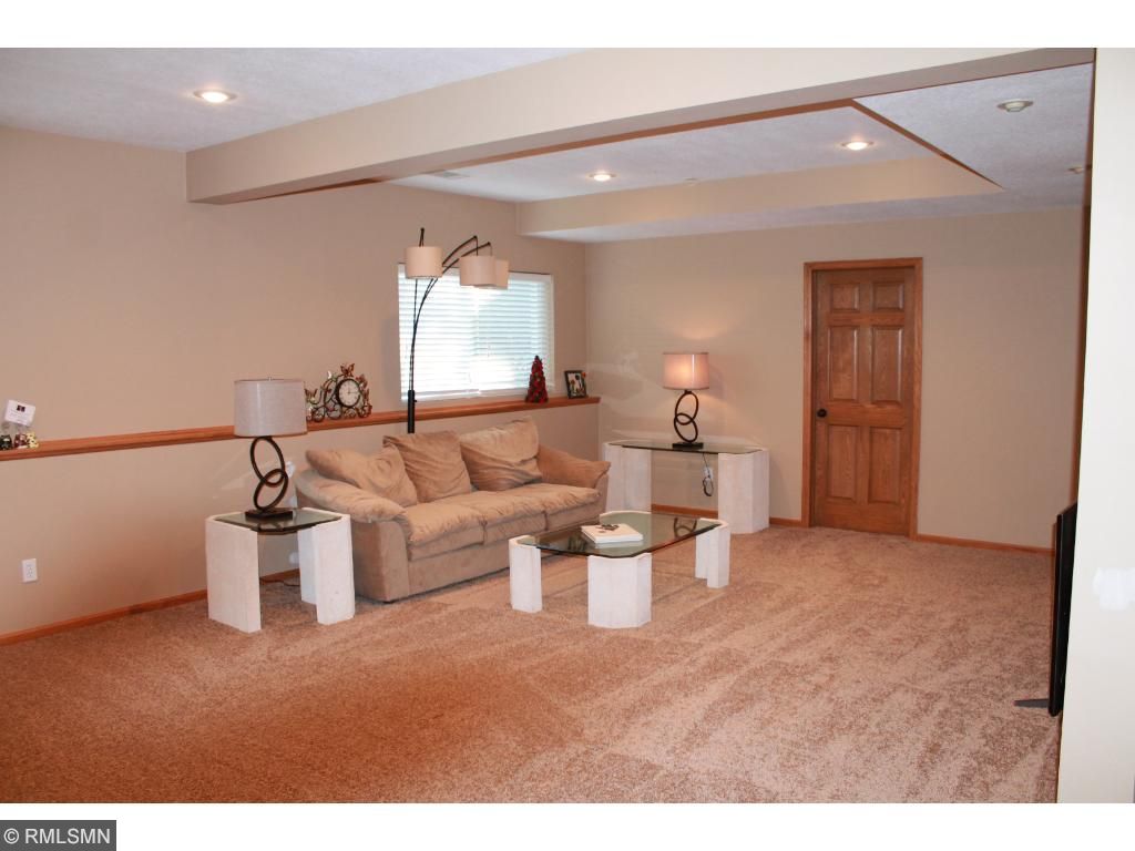 4108 Oakbrooke Trl, Eagan, MN 55122 photo 14