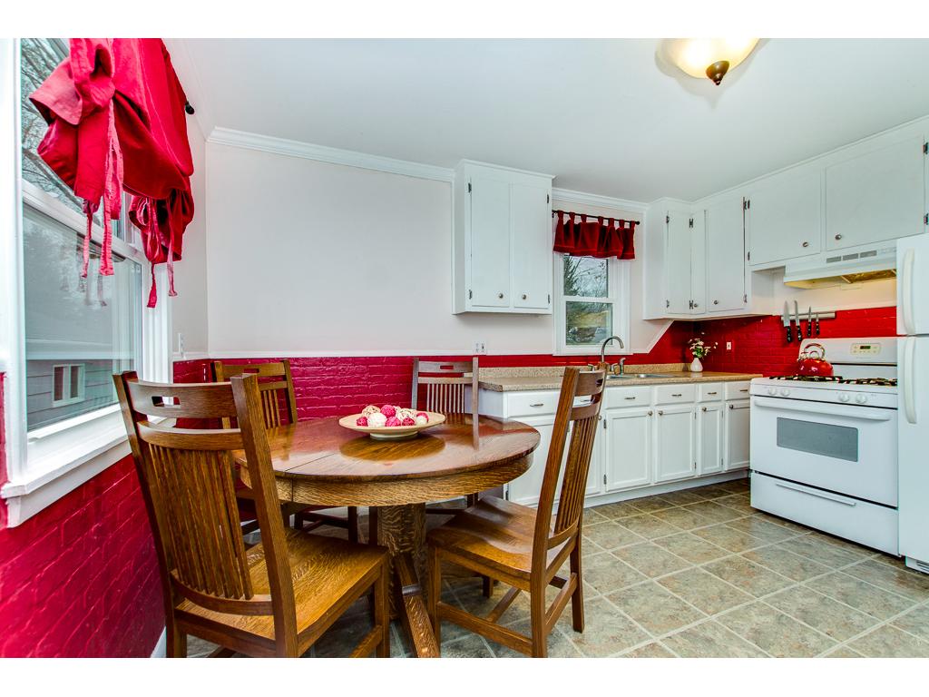 512 Doris Ave, Shoreview, MN 55126 photo 3