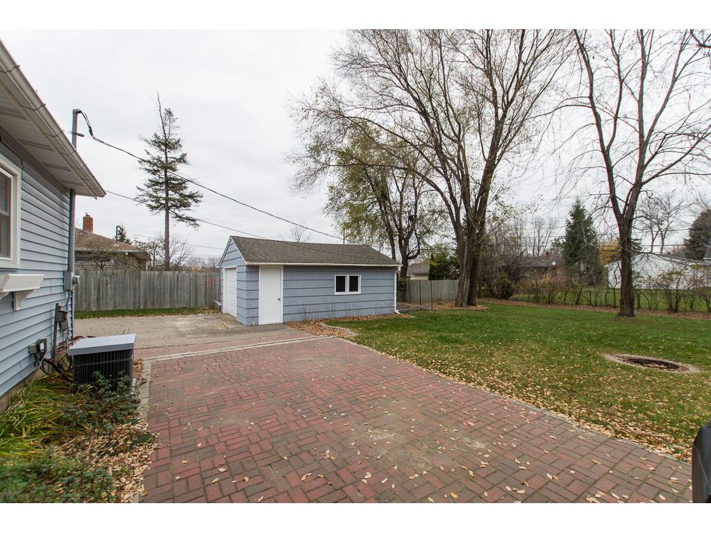 512 Doris Ave, Shoreview, MN 55126 photo 23