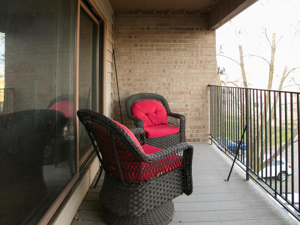 1903 Silver Bell Rd #315, Eagan, MN 55122 photo 4