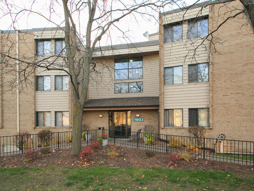 1903 Silver Bell Rd #315, Eagan, MN 55122 photo 1